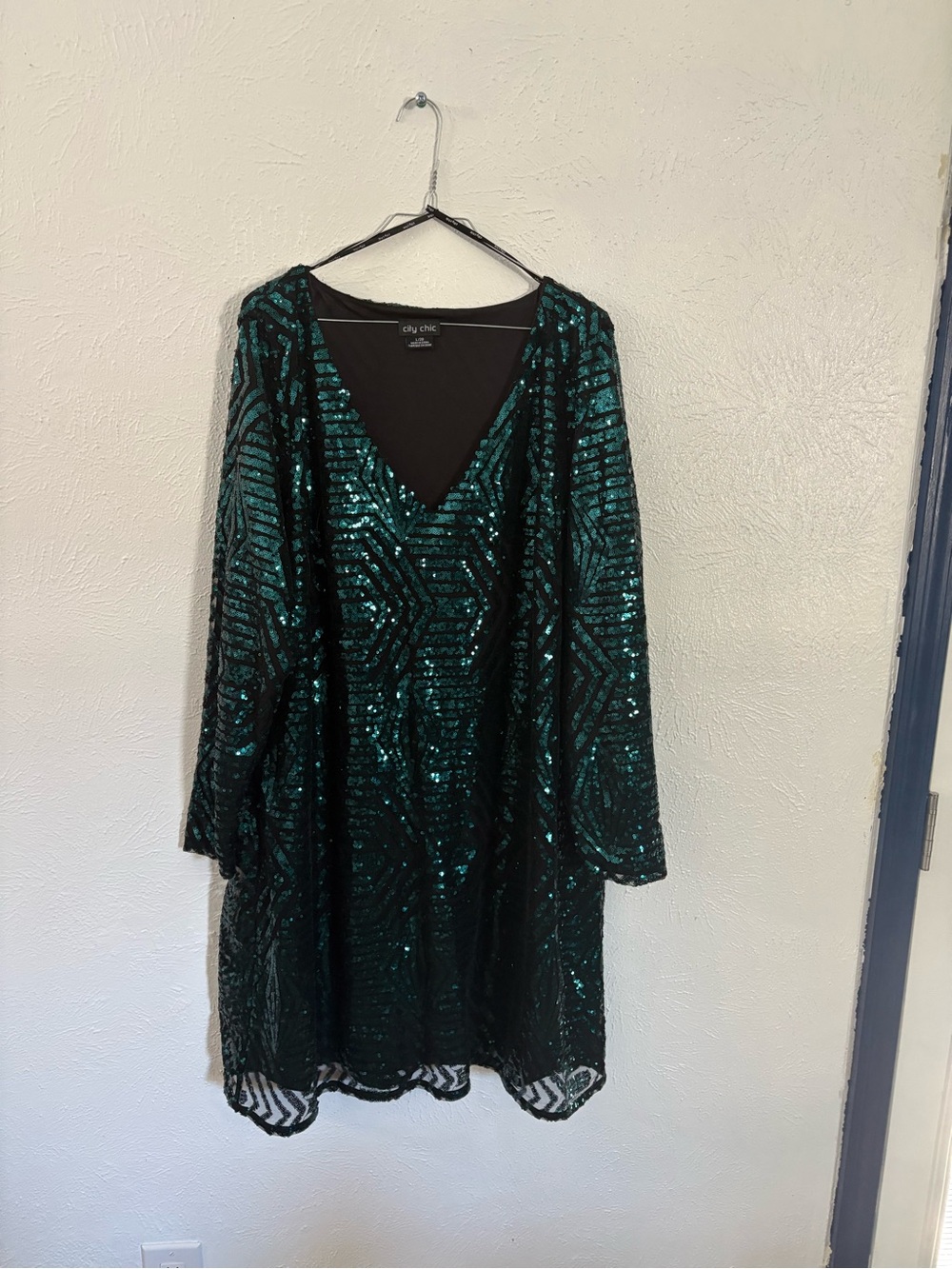 City Chic Teal Sequin V-Neck Party Dress